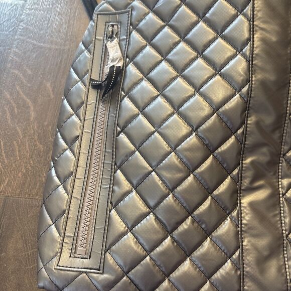 Oliver Thomas 24 + 7 In A Cinch Backpack Quilted Silver Gray Fitness Tennis New - Picture 5 of 7